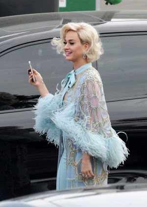 Katy Perry - Arriving at the 'American Idol' set in Los Angeles