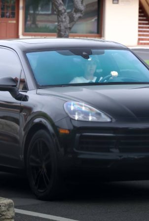 Katy Perry - Driving her Porsche in LA