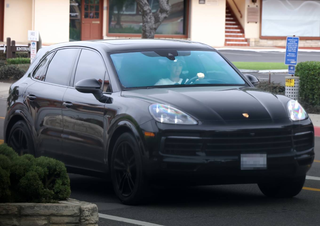 Katy Perry - Driving her Porsche in LA