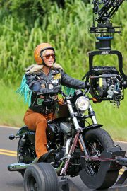 Katy Perry - Filming her new music video in Kilauea