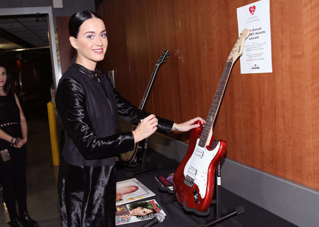 Katy Perry - Grammy Charity Signing in Los Angeles