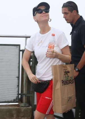 Katy Perry in Red Shorts - Visits Christ the Redeemer in Rio de Janeiro