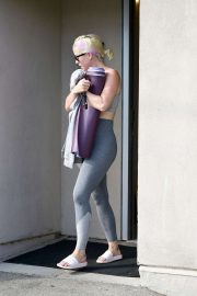 Katy Perry - Leaving a yoga studio in Los Angeles