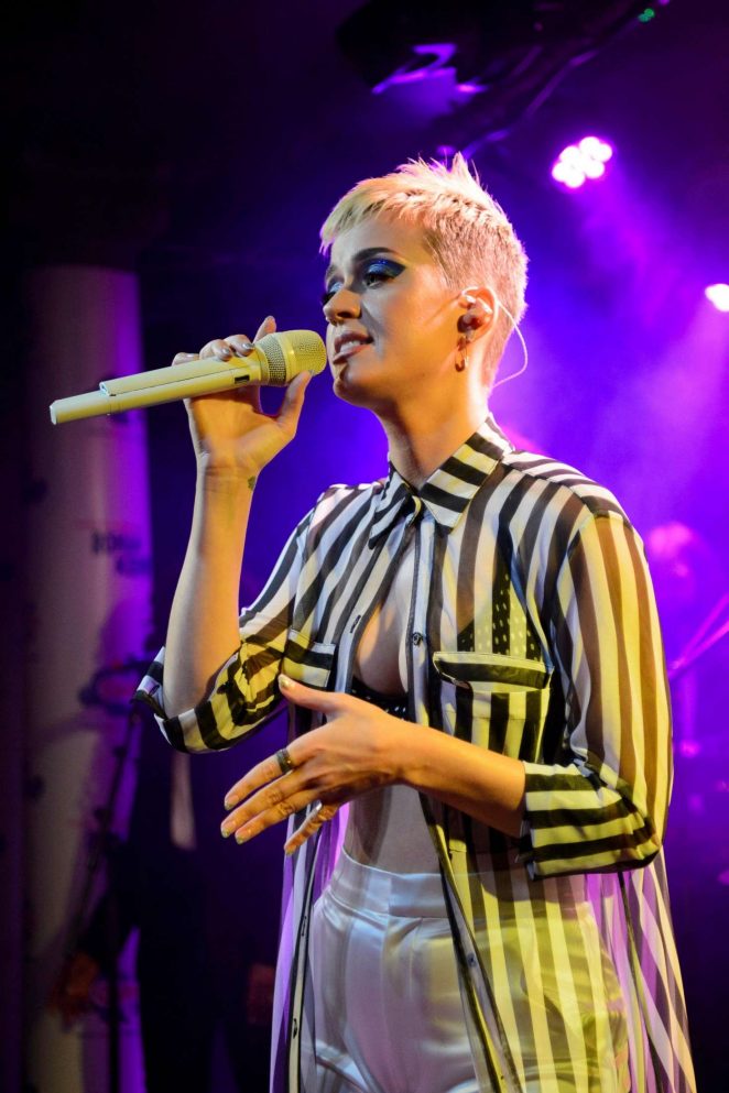 Katy Perry - Performing Live at The Water Rats in London