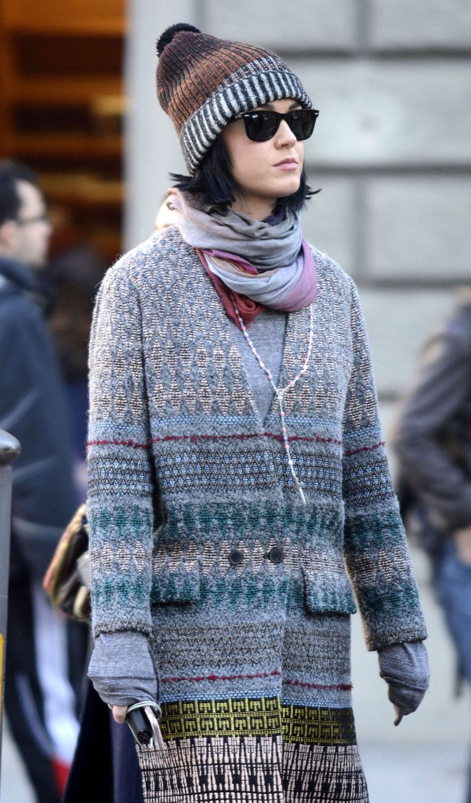 Katy Perry Out in Italy