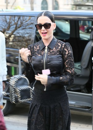 Katy Perry Style - Out and about in Paris