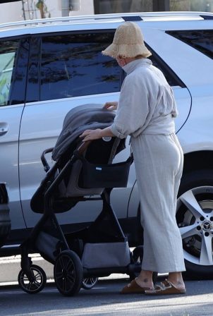 Katy Perry - Takes her little mini-me, Daisy Dove on a stroll in Montecito