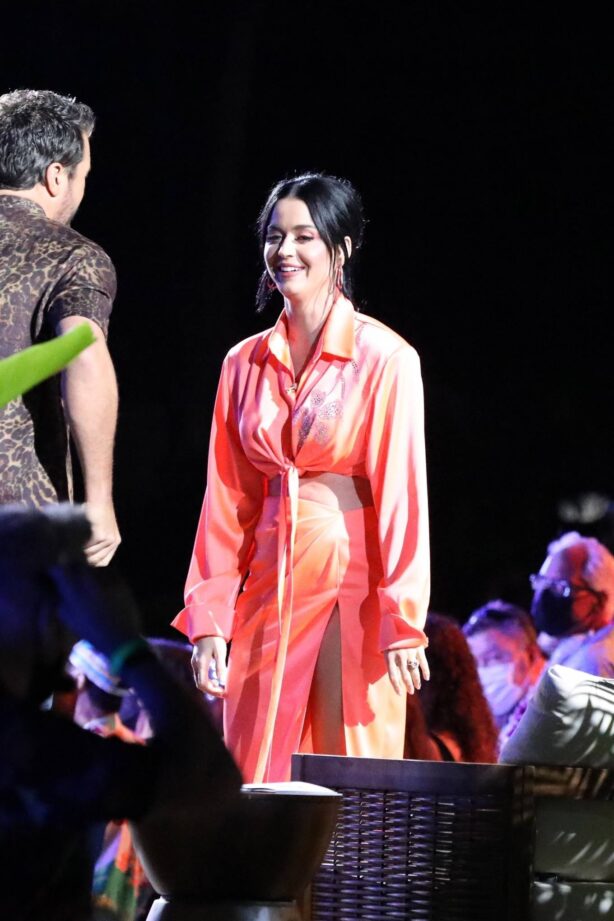 Katy Perry - With Orlando Bloom seen in Honolulu - Hawaii