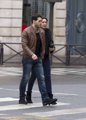 Kelly Brook and Her Boyfriend out in Paris