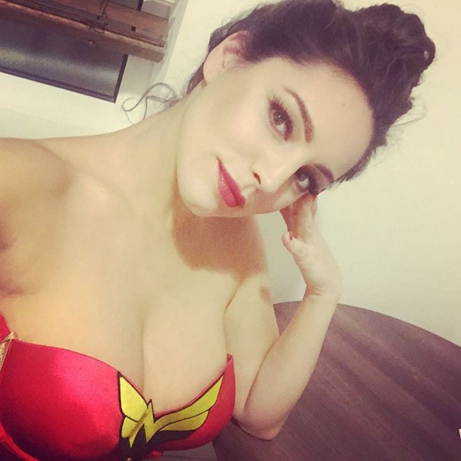 Kelly Brook - Dressed as Wonder Woman on the Set of Keith & Paddy Show