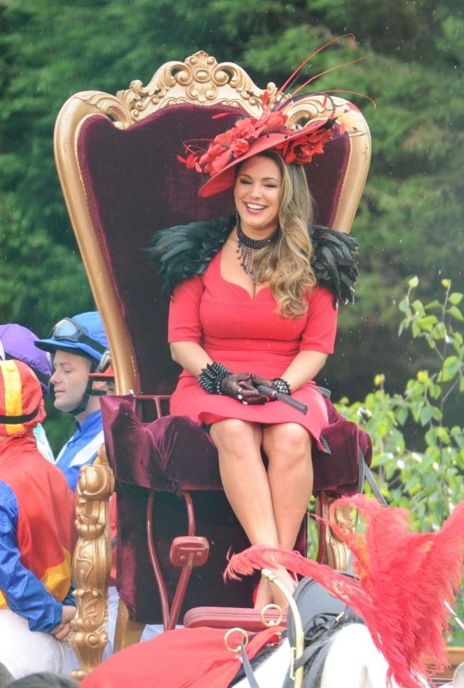 Kelly Brook - Flming a commercial for the new Ladbrokes advertisement in Liverpool