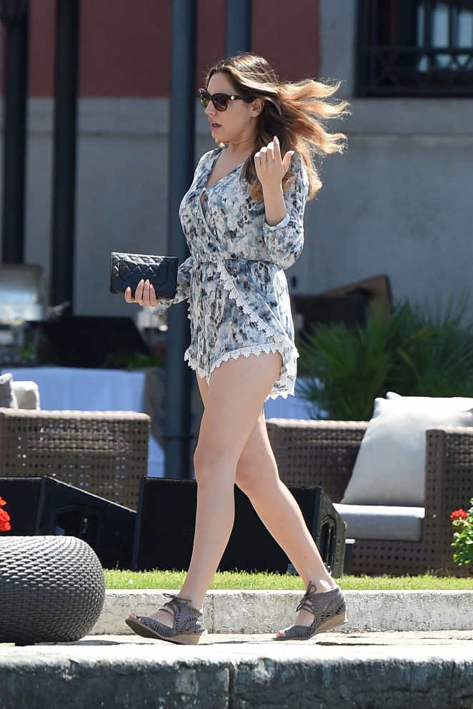 Kelly Brook Hot On holiday in Venice