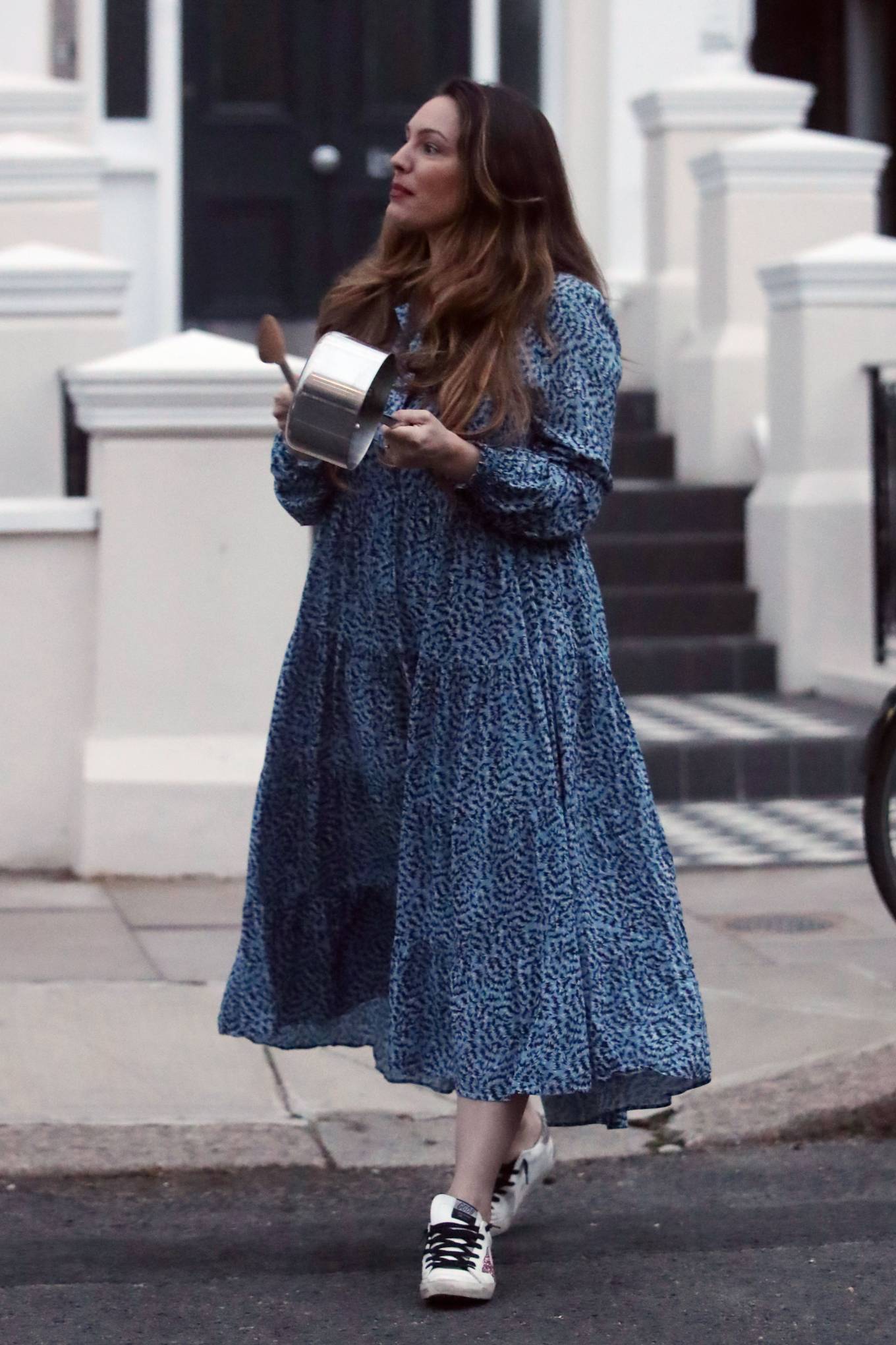 Kelly Brook â€“ Pictured while claps for carers in London