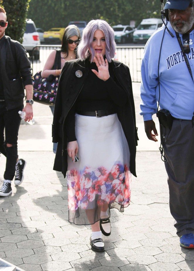 Kelly Osbourne on the set of 'Extra' in Los Angeles