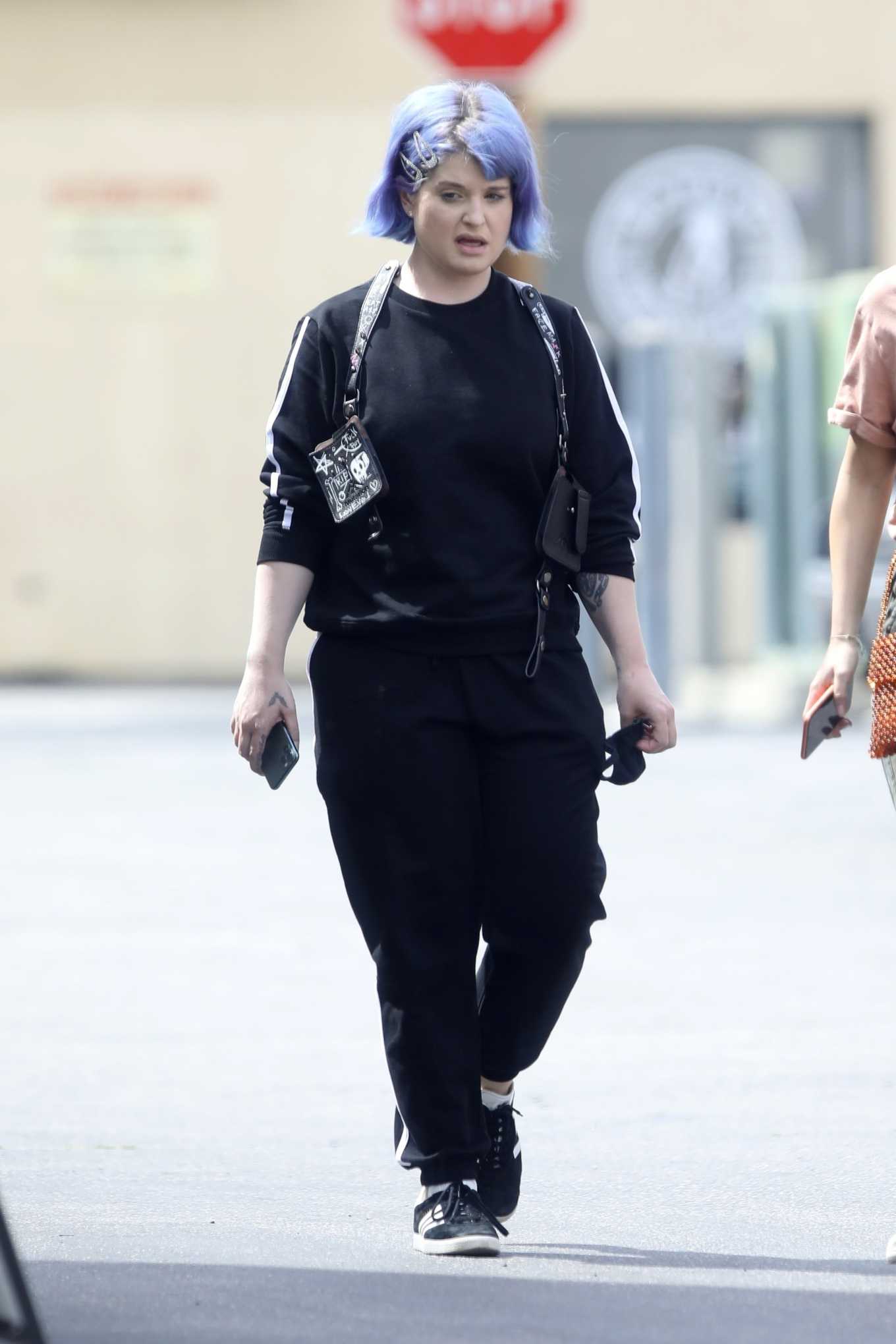 Kelly Osbourne - Out for lunch with brother Jack's girlfriend in LA