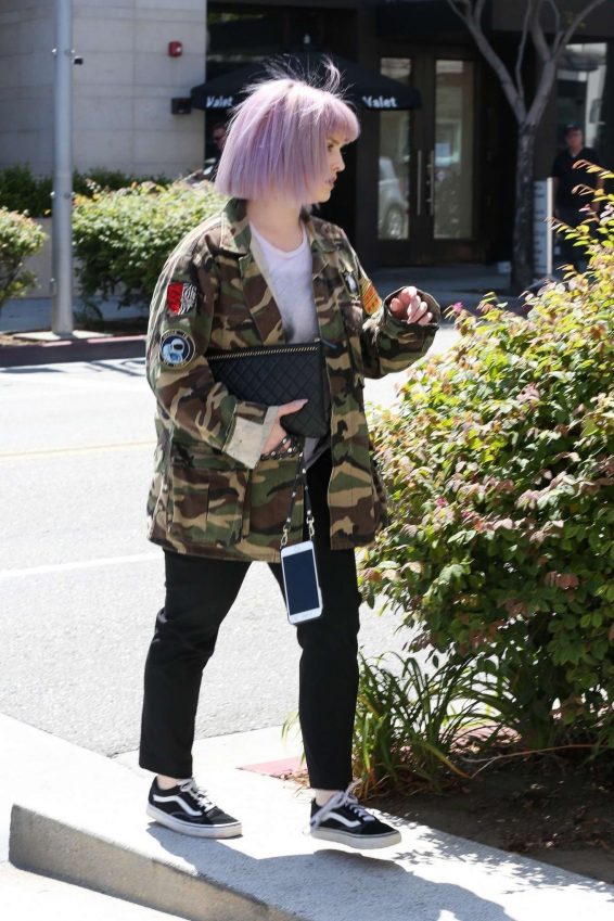 Kelly Osbourne - Out in Beverly Hills