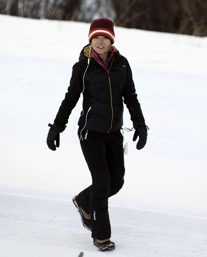 Kelly Ripa on her winter vacation in Telluride