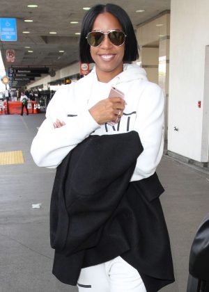 Kelly Rowland - Arrives from New York in LA
