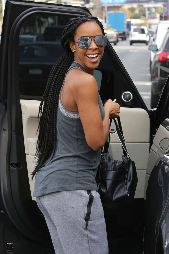 Kelly Rowland - Leaving the gym in Los Angeles