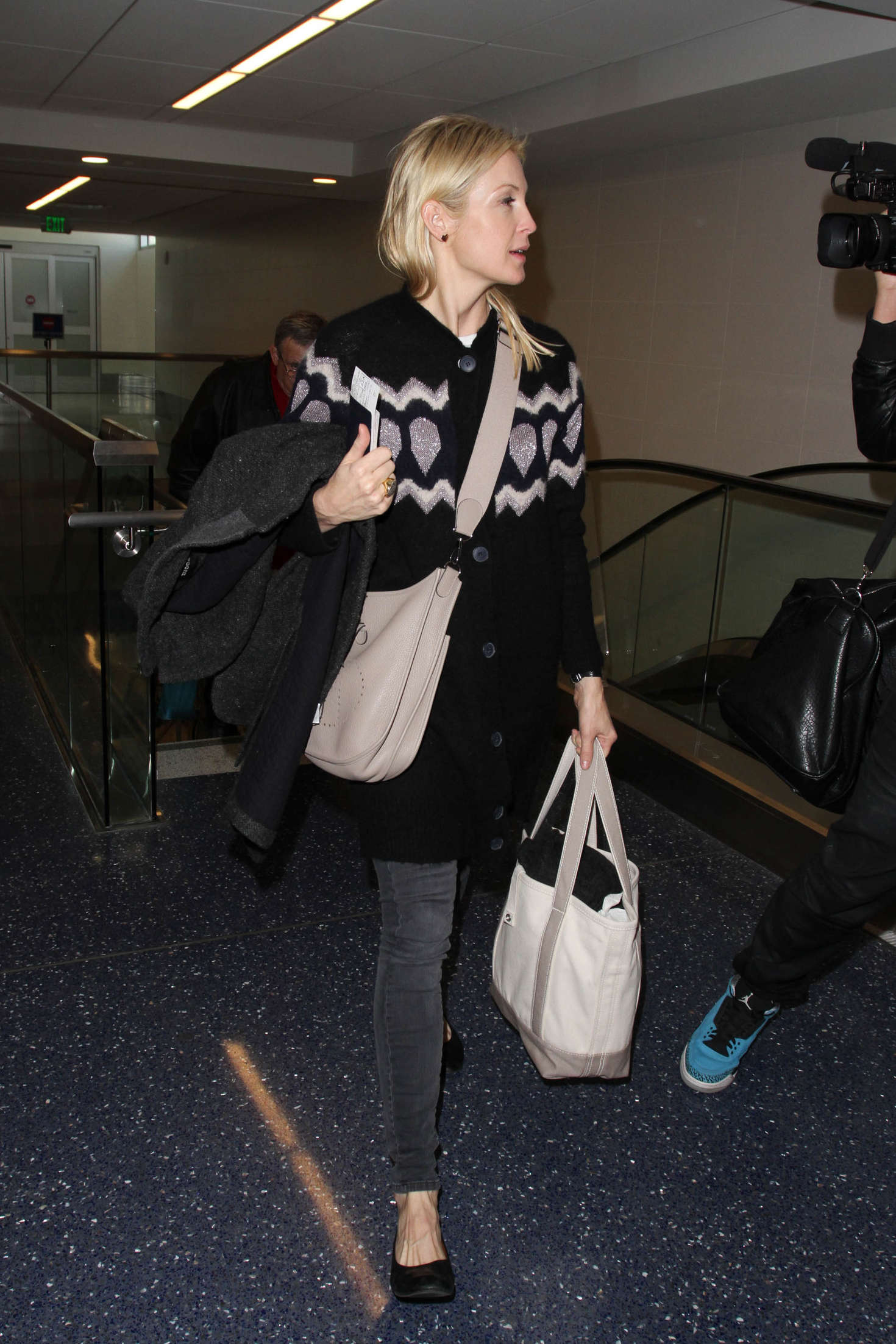 Kelly Rutherford 2016 : Kelly Rutherford: LAX Airport -05