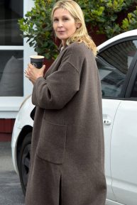 Kelly Rutherford - Out and about in Los Angeles