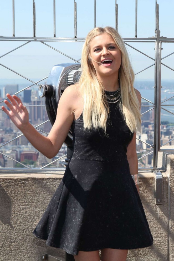 Kelsea Ballerini visits the Empire State Building in NYC