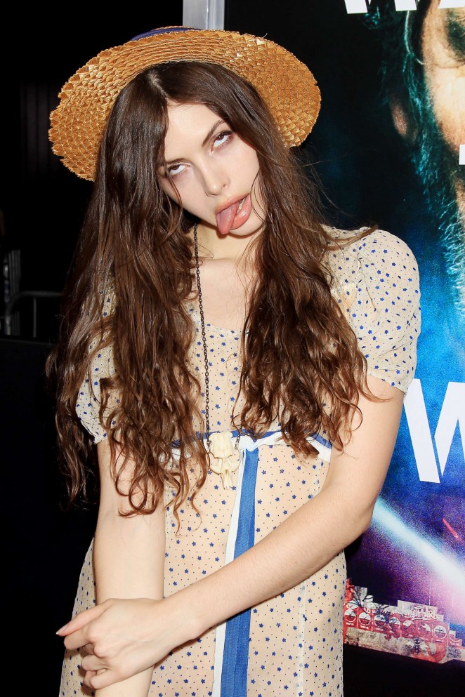 KEMP MUHL at Roger Waters The Wall Premiere in New York 09 