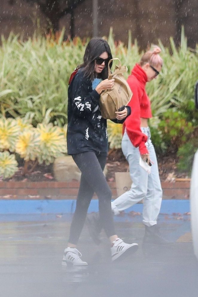 Kendall Jenner and Hailey Baldwin - Visit a lawyer's office in Santa Monica