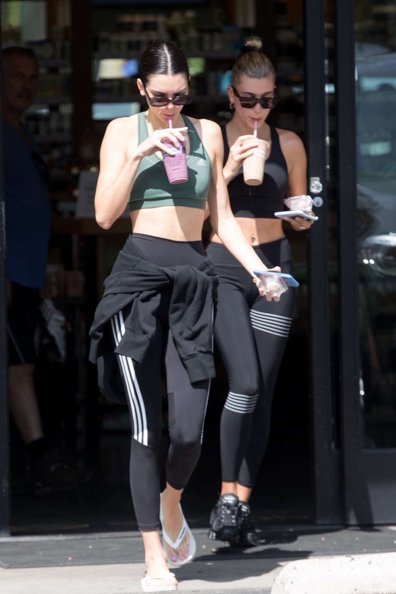 Kendall Jenner 2019 : Kendall Jenner and Hailey Bieber – leaving Pilates in West Hollywood-17