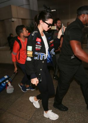 Kendall Jenner - Arrives at LAX airport in Los Angeles