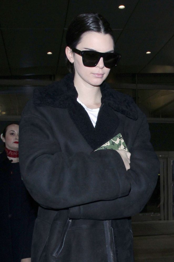 Kendall Jenner - Arrives at LAX International Airport in LA