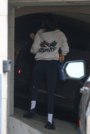 Kendall Jenner - Arrives to gym in Beverly Hills