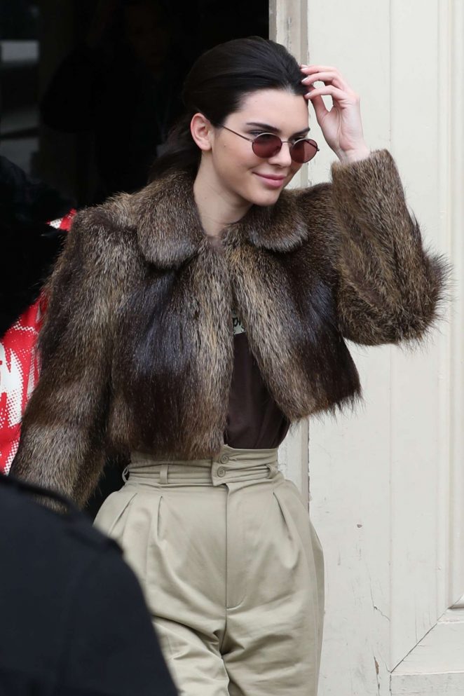 Kendall Jenner - Arriving to the Chanel Show in Paris