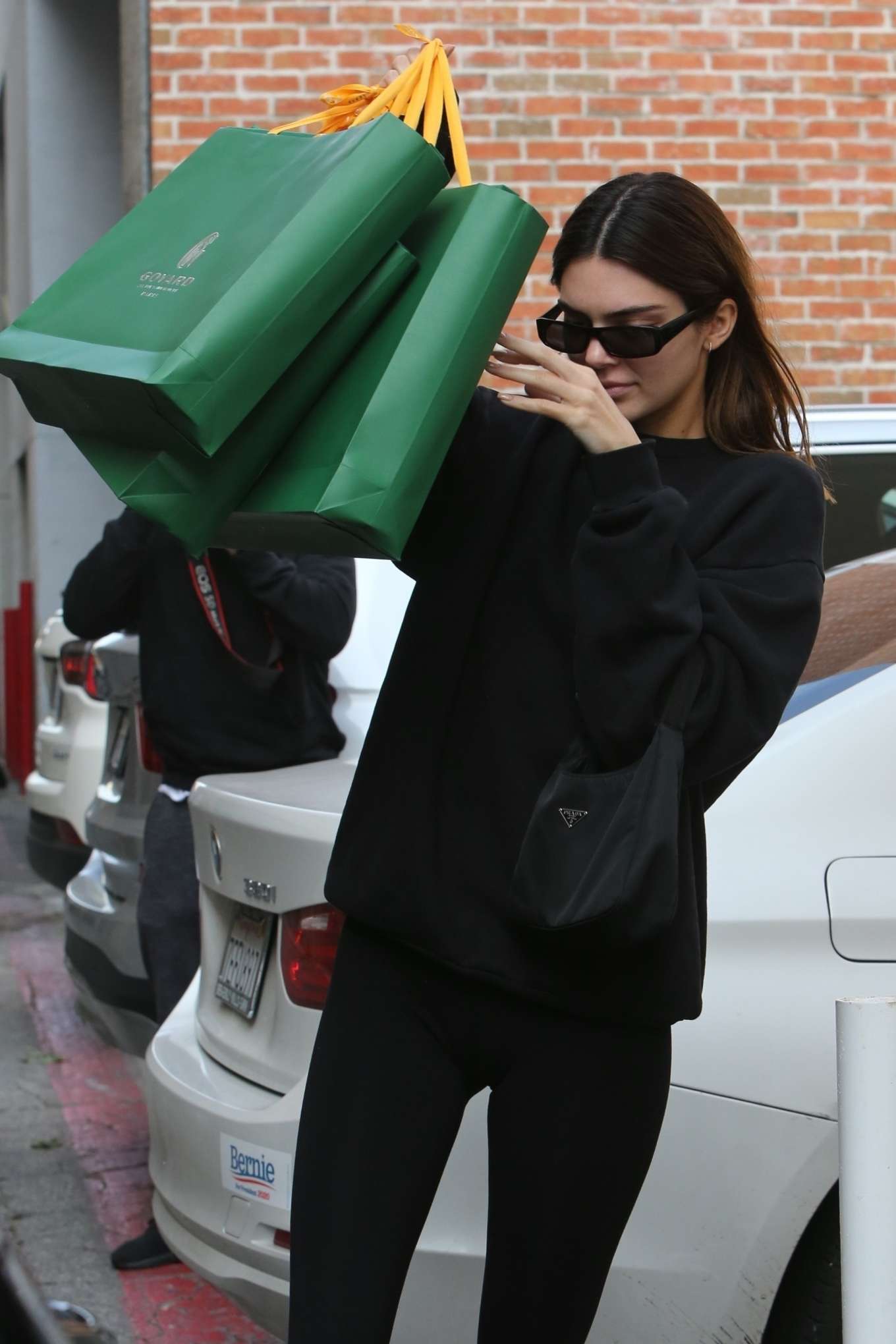 Kendall Jenner - Christmas shopping in Los Angeles-31 | GotCeleb