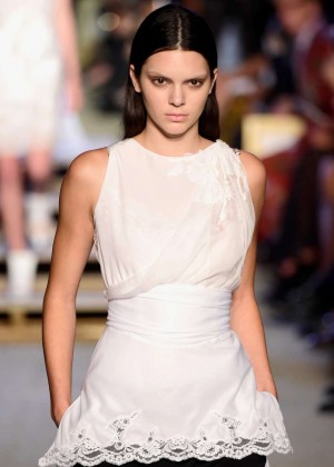 Kendall Jenner - Givenchy Catwalk Show Spring 2016 in NYC