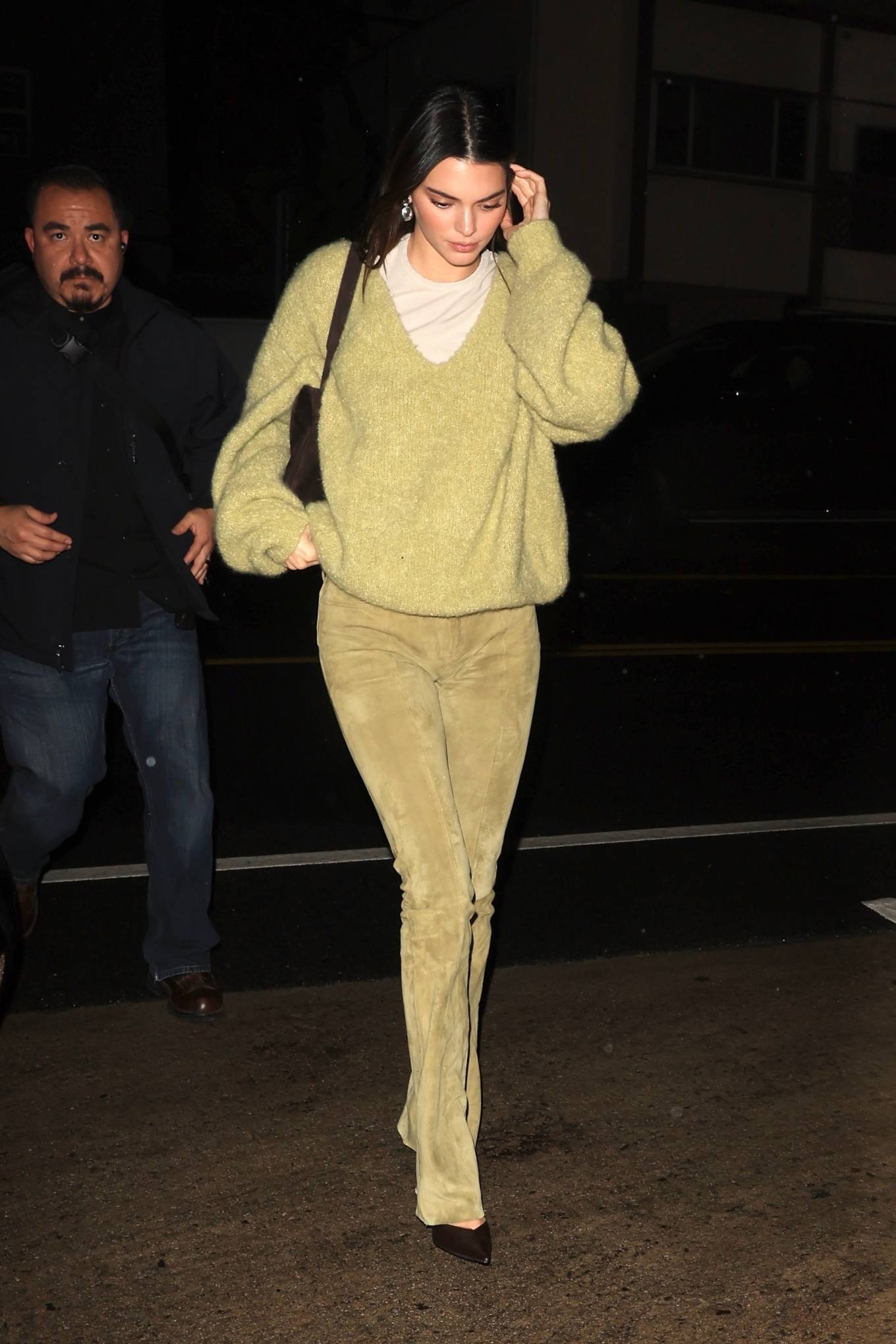 Kendall Jenner 2022 : Kendall Jenner – Heads to Giorgio Baldi restaurant in Santa Monica-04
