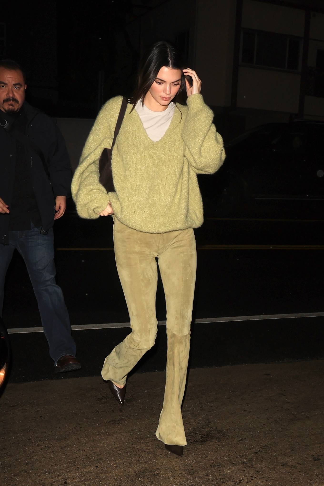 Kendall Jenner 2022 : Kendall Jenner – Heads to Giorgio Baldi restaurant in Santa Monica-10