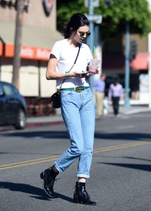 Kendall Jenner in Jeans Leaves Kreation Organic Juicery in Beverly Hills