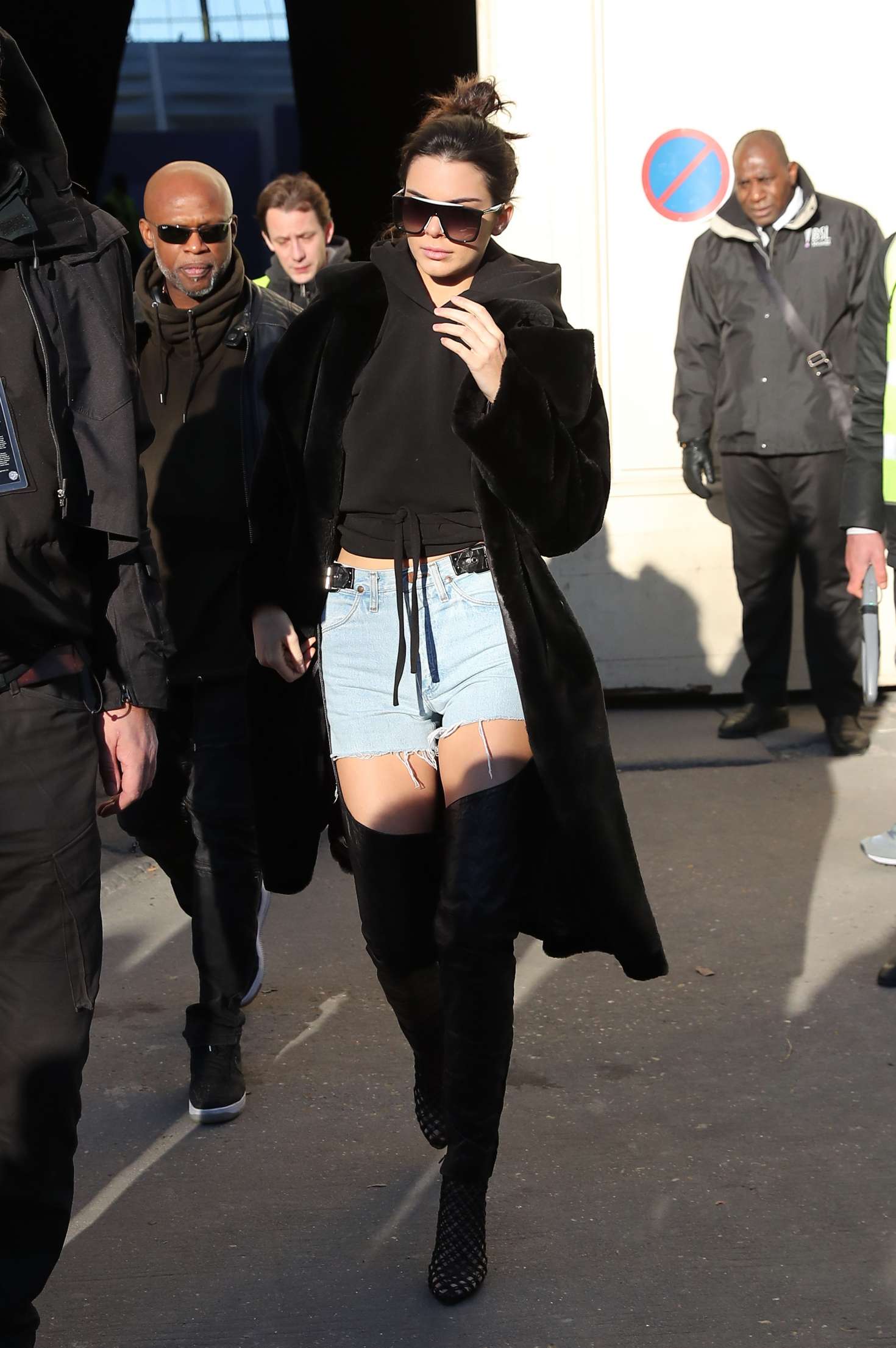 Kendall Jenner in Jeans Shorts at Grand Palais -16 | GotCeleb