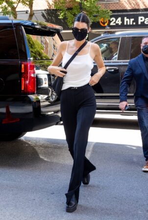 Kendall Jenner - Leaves Michael Kors show in Central Park during New York Fashion Week