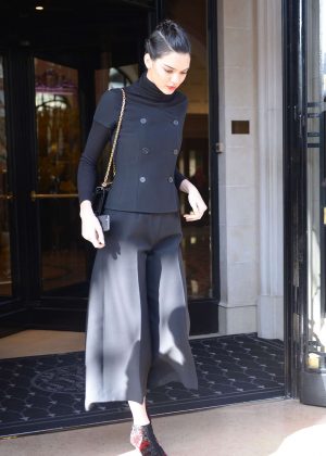 Kendall Jenner - Leaving at Four Seasons Hotel George V in Paris