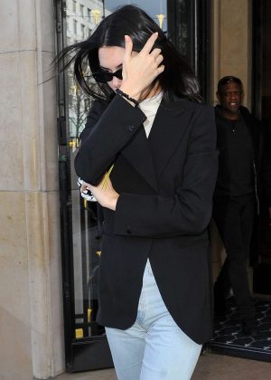 Kendall Jenner - Leaving her hotel in Paris