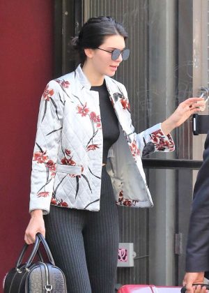 Kendall Jenner - On her way to the JFK Airport in NY