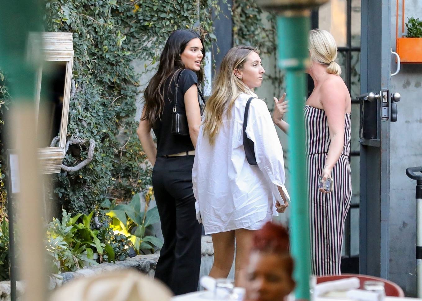 Kendall Jenner 2022 : Kendall Jenner – Out for a dinner in West Hollywood-29