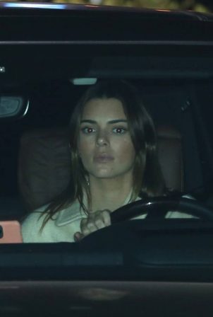 Kendall Jenner - Out for dinner at Nobu in Malibu
