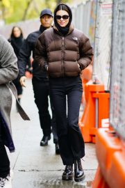 Kendall Jenner - Out for shopping in New York