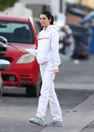Kendall Jenner - Out in Los Angeles