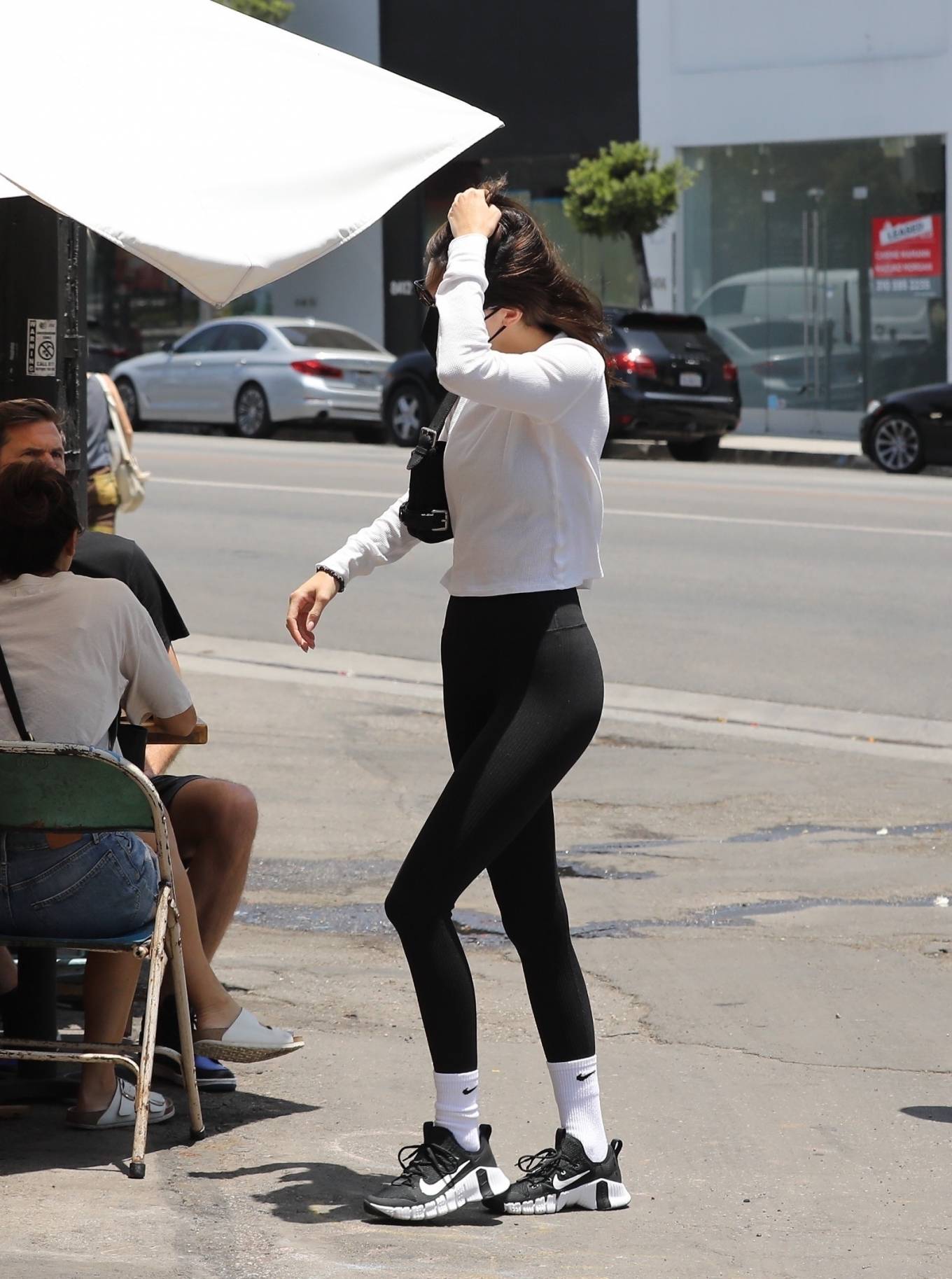 Kendall Jenner 2022 : Kendall Jenner – Shopping candids at Distorted People in West Hollywood-14