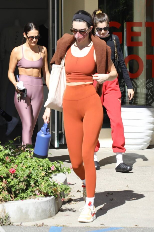 Kendall Jenner - Steps out for pilates in West Hollywood