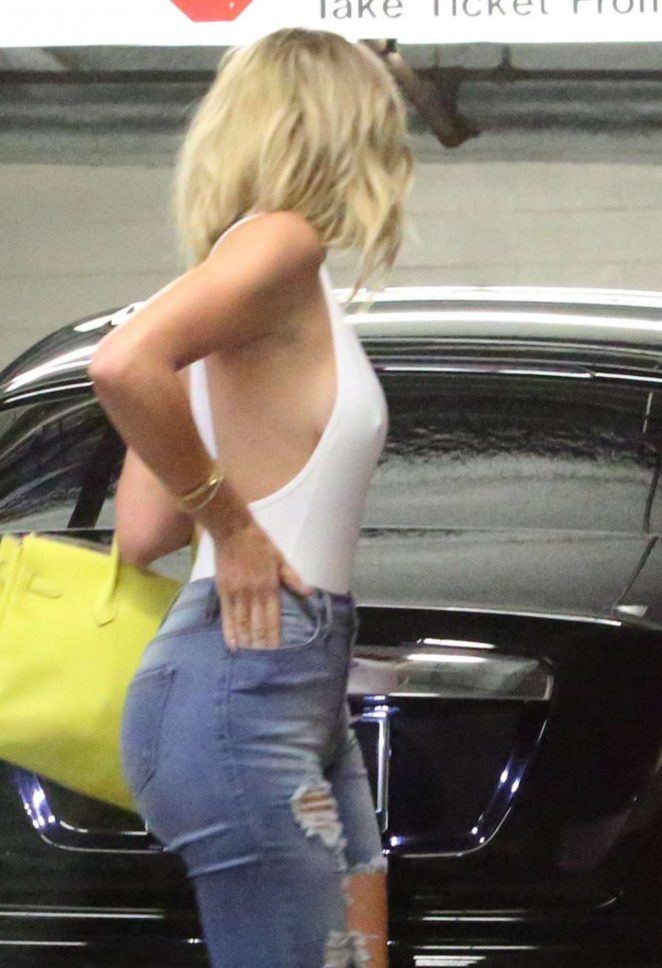 Khloe Kardashian in Ripped Jeans Out in Beverly Hills